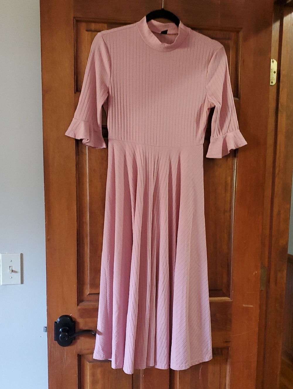 SHEIN Light Pink Ribbed Knit Midi Dress